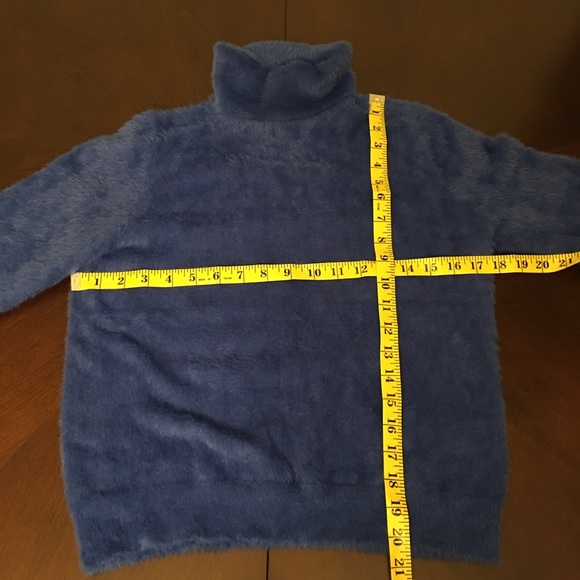 Halogen Fuzzy Sweater - Picture 5 of 14